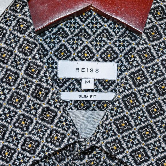 REISS Men's Button up Tatten Shirt Geo Print viscose size Medium slim fit - Picture 3 of 7